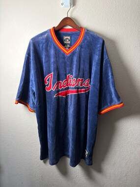 Vintage Cooperstown Collection Cleveland Indians Velour V-Neck Pullover Jersey X
